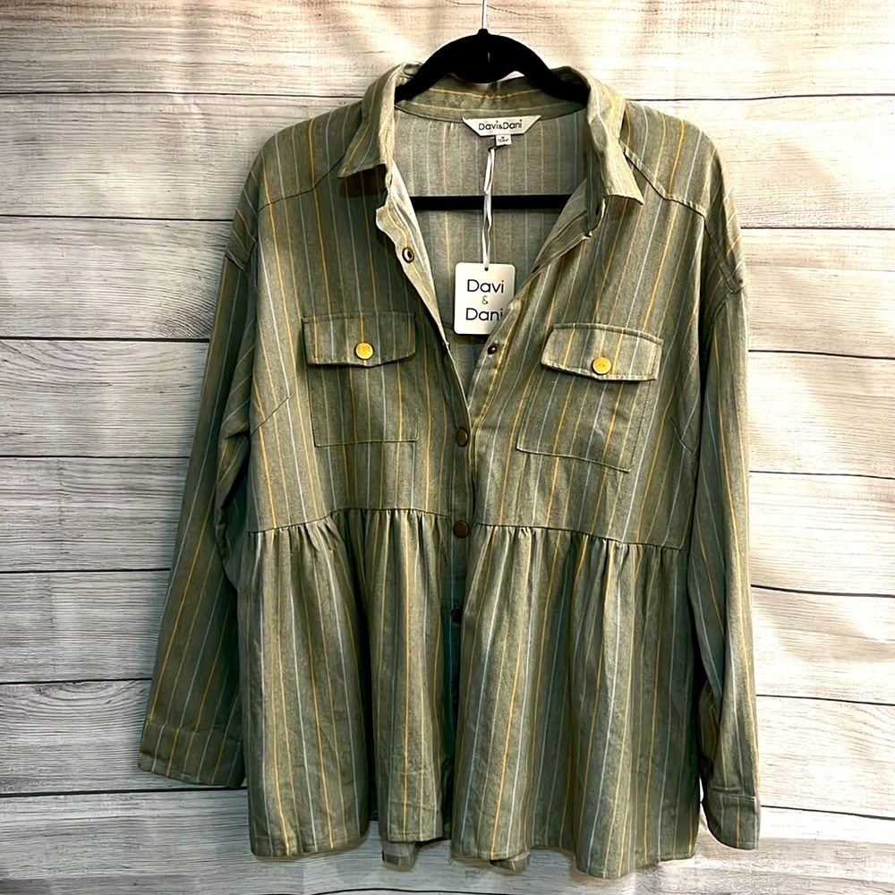 Davi & Dani button down baby doll peplum long sleeve shirt